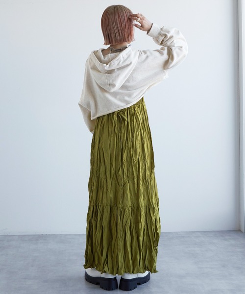 w closet(ダブルクローゼット)の「クロップドフーディプルオーバー(パーカー・レディース・グレー/サックスブルー/オートミール・FREE)」の8枚目の写真