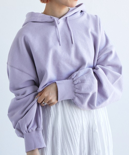 w closet(ダブルクローゼット)の「クロップドフーディプルオーバー(パーカー・レディース・グレー/サックスブルー/オートミール・FREE)」の19枚目の写真