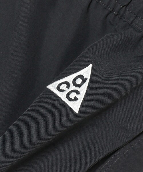 ACG(エィシージー)の「NIKE / Acg Trail Short(その他パンツ・メンズ・ブラック/グリーン・X-LARGE/LARGE/MEDIUM)」の5枚目の写真