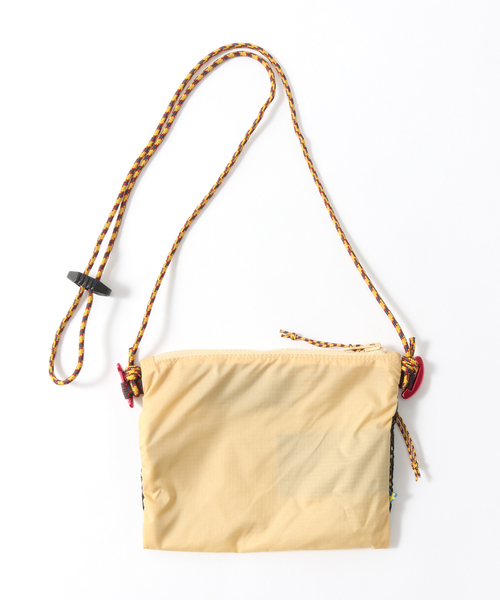 JOURNAL STANDARD（ジャーナルスタンダード）の「【KLATTERMUSEN / クレッタルムーセン】Algir Accessory Bag Small（ボディバッグ/ウエストポーチ・メンズ・ブラック/ベージュ/サファリグリーン・FREE）」の14枚目の写真