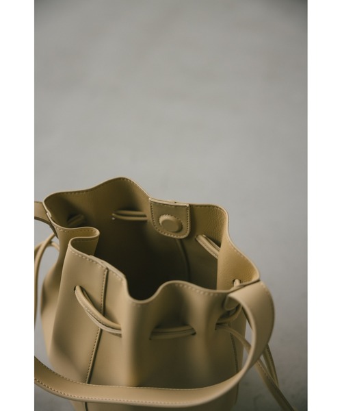 STYLEMIXER（スタイルミキサー）の「ランタンフォルムバッグ（ショルダーバッグ・レディース・ブラック/ベージュ・FREE）」の19枚目の写真