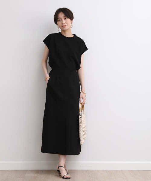 INED CLARO（イネドクラロ）の「【ZOZO限定】ラクに最旬コーデが完成！リップルセットアップ《2点セット》《ウオッシャブル》（アンサンブル・レディース・ブラック/アイボリー/カーキ・フリー）」の5枚目の写真