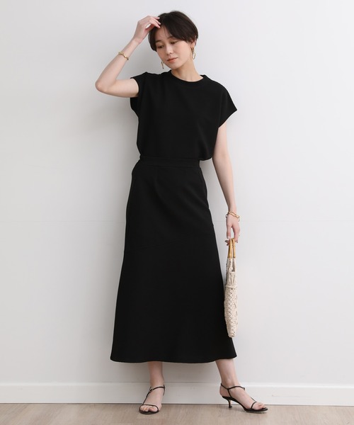 INED CLARO（イネドクラロ）の「【ZOZO限定】ラクに最旬コーデが完成！リップルセットアップ《2点セット》《ウオッシャブル》（アンサンブル・レディース・ブラック/アイボリー/カーキ・フリー）」の10枚目の写真