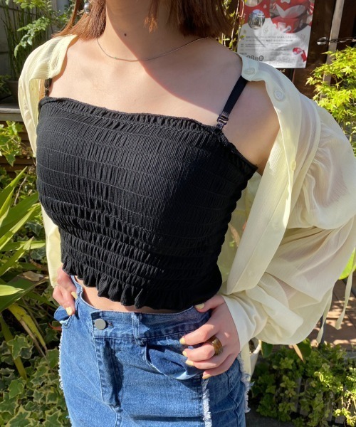 nemne store（ネンネストア）の「カップ付きシャーリングキャミソール（キャミソール・レディース・ブラック/オフホワイト・フリー）」の4枚目の写真