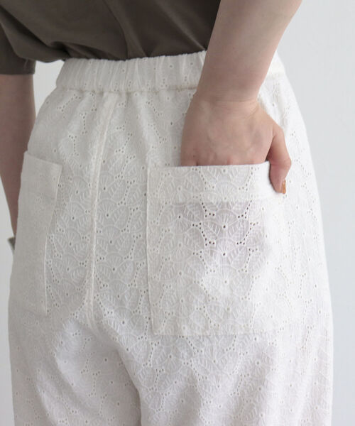 fredy emue（フレディエミュ）の「【fredy emue】レースパンツ（その他パンツ・レディース・オフホワイト/ネイビー・38）」の19枚目の写真