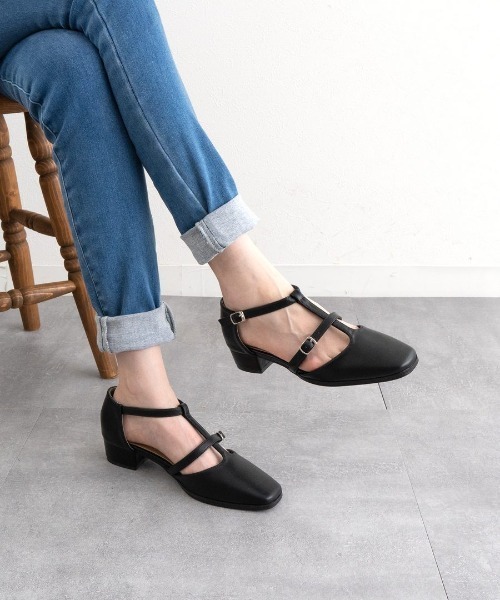 Fabby fabby（ファビィーファビィー）の「スクエアTストラップローファーパンプス（パンプス・レディース・オフホワイト/ブラック/シルバー/ゴールド・LARGE/MEDIUM/SMALL）」の14枚目の写真