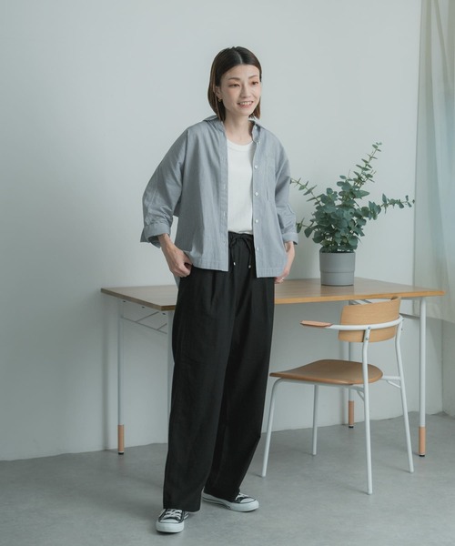 FORK&SPOON（フォークアンドスプーン）の「FORK&SPOON　リネン混ツイルパンツ（その他パンツ・レディース・ブラック/ベージュ系その他・1/2）」の3枚目の写真