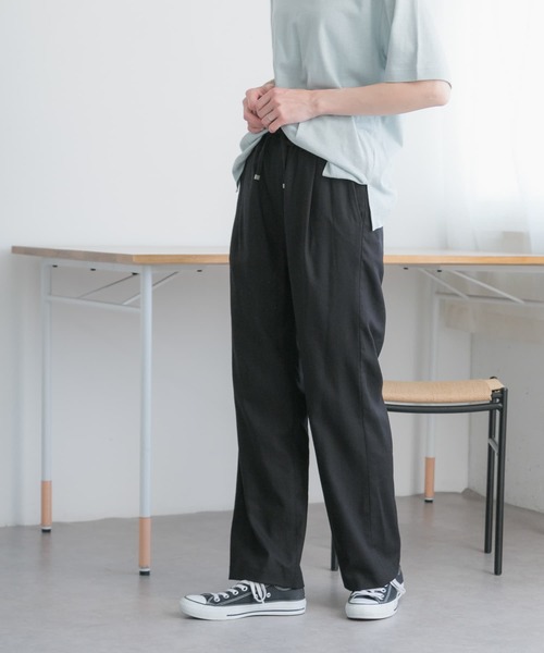 FORK&SPOON（フォークアンドスプーン）の「FORK&SPOON　リネン混ツイルパンツ（その他パンツ・レディース・ブラック/ベージュ系その他・1/2）」の6枚目の写真