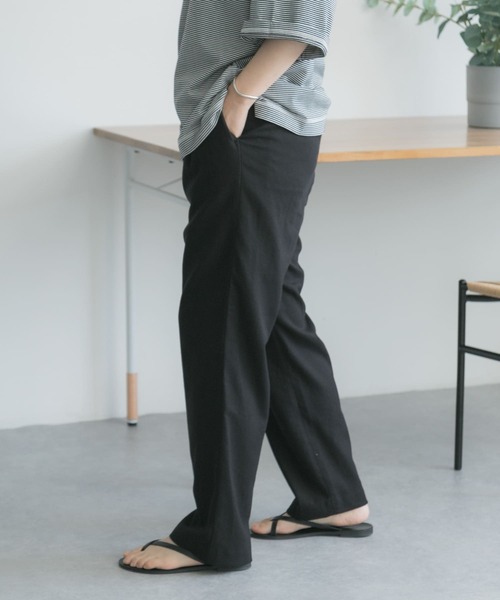 FORK&SPOON（フォークアンドスプーン）の「FORK&SPOON　リネン混ツイルパンツ（その他パンツ・レディース・ブラック/ベージュ系その他・1/2）」の4枚目の写真