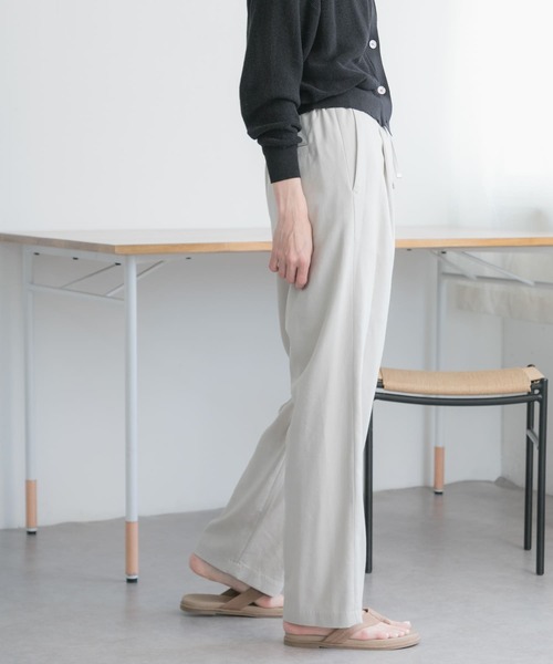 FORK&SPOON（フォークアンドスプーン）の「FORK&SPOON　リネン混ツイルパンツ（その他パンツ・レディース・ブラック/ベージュ系その他・1/2）」の18枚目の写真