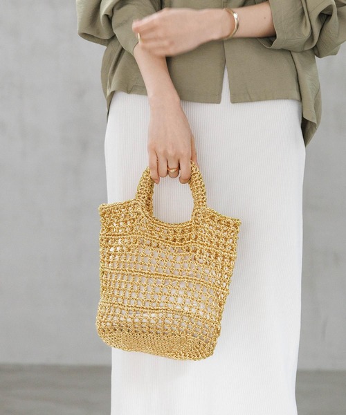 LEPSIM(レプシィム)の「シャイニーカラーニットバッグ 176626(ハンドバッグ・レディース・ゴールド/ブラック/シルバー・ONE SIZE)」の3枚目の写真