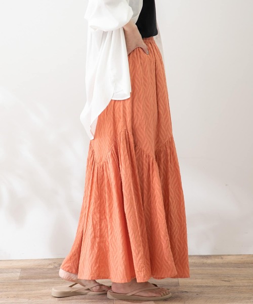 URBAN RESEARCH Sonny Label（アーバンリサーチサニーレーベル）の「カットジャガードリーフ柄スカート（スカート・レディース・レッド系その他/チャコールグレー/ブルー・FREE）」の6枚目の写真