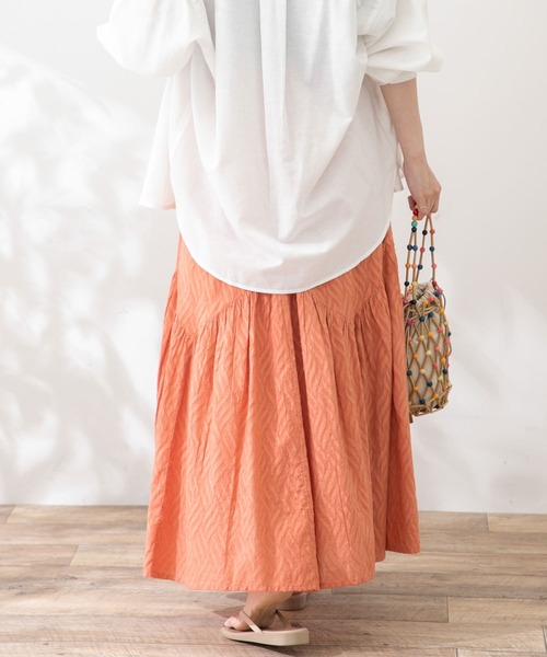 URBAN RESEARCH Sonny Label（アーバンリサーチサニーレーベル）の「カットジャガードリーフ柄スカート（スカート・レディース・レッド系その他/チャコールグレー/ブルー・FREE）」の7枚目の写真