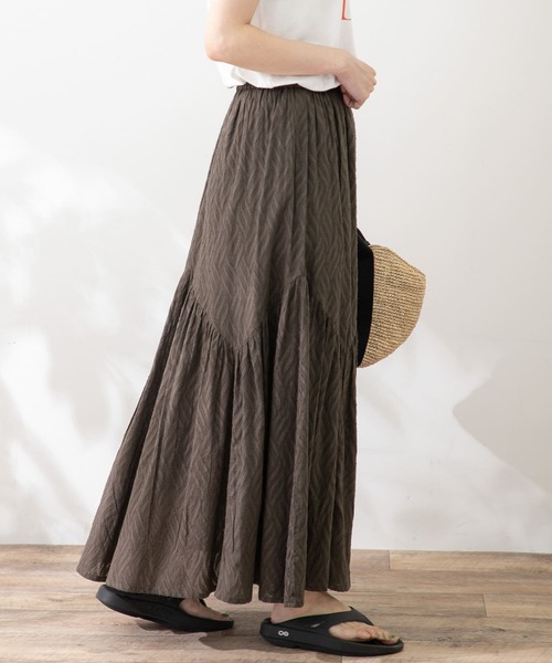 URBAN RESEARCH Sonny Label（アーバンリサーチサニーレーベル）の「カットジャガードリーフ柄スカート（スカート・レディース・レッド系その他/チャコールグレー/ブルー・FREE）」の14枚目の写真