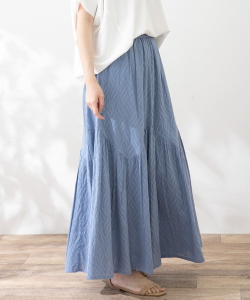 URBAN RESEARCH Sonny Label（アーバンリサーチサニーレーベル）の「カットジャガードリーフ柄スカート（スカート・レディース・レッド系その他/チャコールグレー/ブルー・FREE）」の21枚目の写真