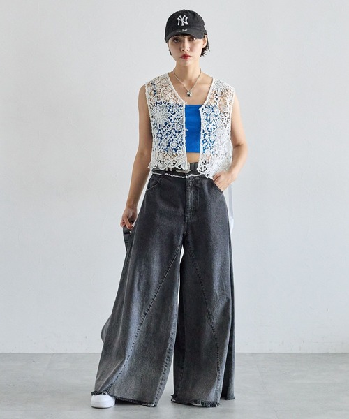 PAGEBOY（ページボーイ）の「レースショートベスト（ベスト・レディース・オフホワイト/ブラック/ライトブルー・FREE）」の9枚目の写真