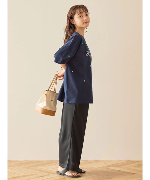 AMERICAN HOLIC(アメリカンホリック)の「Flower刺繍ミニ裏毛プルオーバー(Tシャツ/カットソー・レディース・ネイビー/アイボリー・M/L)」の10枚目の写真