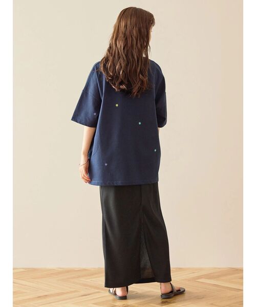 AMERICAN HOLIC(アメリカンホリック)の「Flower刺繍ミニ裏毛プルオーバー(Tシャツ/カットソー・レディース・ネイビー/アイボリー・M/L)」の11枚目の写真