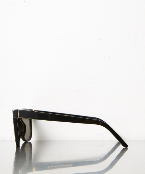 SUPER BY RETROSUPERFUTURE（スーパー バイ レトロスーパーフューチャー）の「SUPER BY RETROSUPERFUTURE 『PEOPLE BLACK』サングラス（サングラス・レディース・ブラック・FREE）」の11枚目の写真