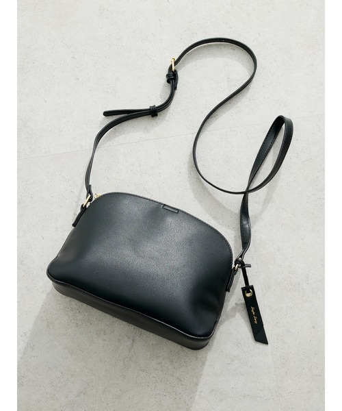 Legato Largo(レガートラルゴ)の「・別注Legato Largo 軽量ショルダーバッグ(ショルダーバッグ・レディース・ブラック/ピンク/ライトベージュ・FREE)」の2枚目の写真