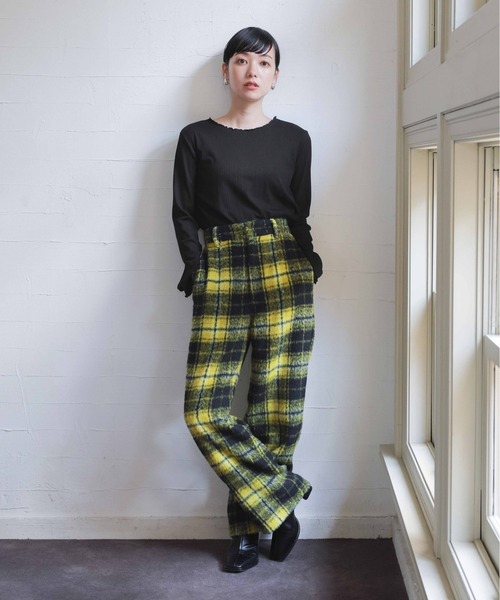 LOWRYS FARM（ローリーズファーム）の「シャギーチェックパンツ　 966532（その他パンツ・レディース・イエロー/ホワイト・FREE）」の16枚目の写真