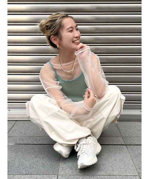 Ungrid（アングリッド）の「チュールショートロングスリーブTee（Tシャツ/カットソー・レディース・ブラック/ブルー/アイボリー/ピンク・FREE）」の2枚目の写真