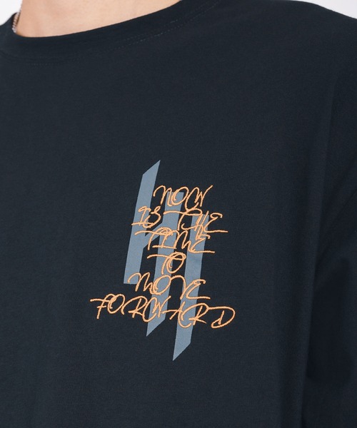 RE730（アールイーセブンサーティー）の「RE730 ロンT　バック英字刺繍（Tシャツ/カットソー・メンズ・ブラック/ホワイト・X-LARGE/LARGE/MEDIUM）」の9枚目の写真