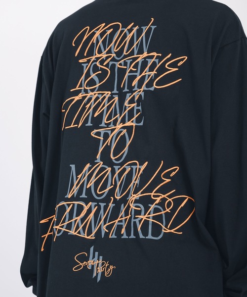 RE730（アールイーセブンサーティー）の「RE730 ロンT　バック英字刺繍（Tシャツ/カットソー・メンズ・ブラック/ホワイト・X-LARGE/LARGE/MEDIUM）」の10枚目の写真