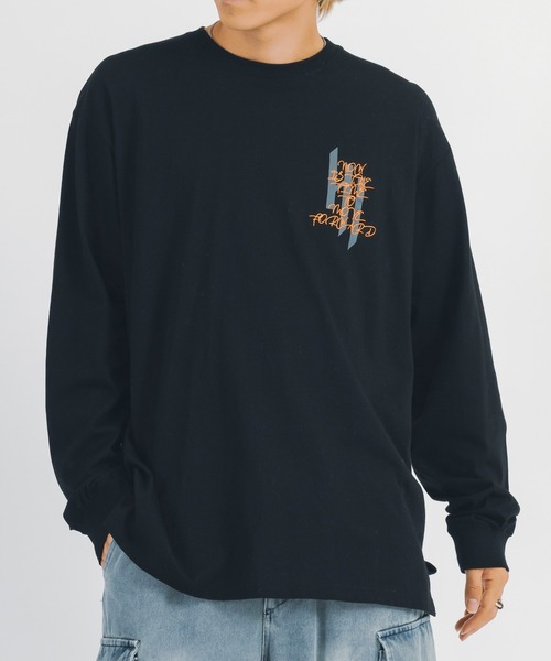 RE730（アールイーセブンサーティー）の「RE730 ロンT　バック英字刺繍（Tシャツ/カットソー・メンズ・ブラック/ホワイト・X-LARGE/LARGE/MEDIUM）」の3枚目の写真