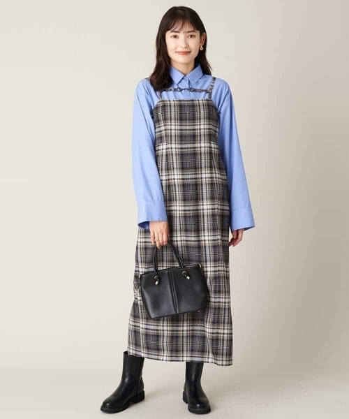 a.v.v(アーヴェヴェ)の「先染めチェックキャミワンピース(ワンピース・レディース・パープル/ブラック・38/40/42/36/34)」の1枚目の写真