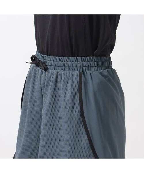 Reebok(リーボック)の「ウーブン ショーツ / Woven Short(その他パンツ・レディース・ブラック/マルーン/ブルー系その他・X-LARGE/MEDIUM/LARGE/SMALL/X-SMALL/XX-LARGE)」の12枚目の写真
