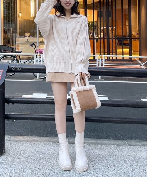 one after another NICE CLAUP（ワンアフターアナザーナイスクラップ）の「サイドラインダブルジップニット（ジャージ・レディース・アイボリー/サックスブルー/ベージュ/ネイビー・FREE）」の18枚目の写真