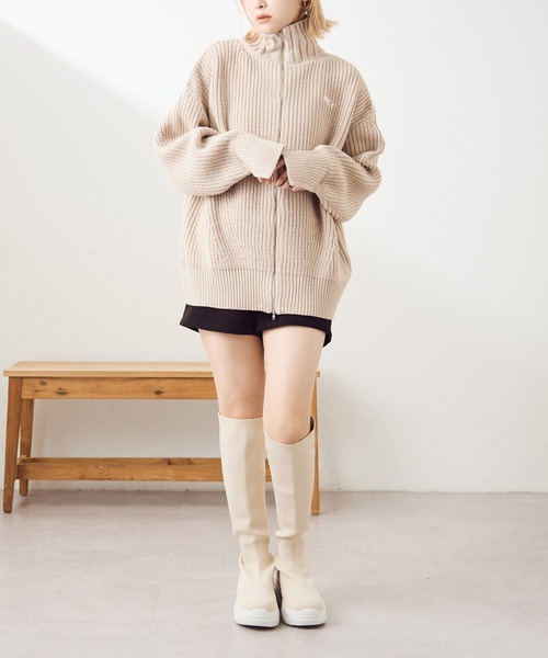 one after another NICE CLAUP（ワンアフターアナザーナイスクラップ）の「サイドラインダブルジップニット（ジャージ・レディース・アイボリー/サックスブルー/ベージュ/ネイビー・FREE）」の10枚目の写真