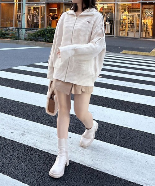 one after another NICE CLAUP（ワンアフターアナザーナイスクラップ）の「サイドラインダブルジップニット（ジャージ・レディース・アイボリー/サックスブルー/ベージュ/ネイビー・FREE）」の17枚目の写真