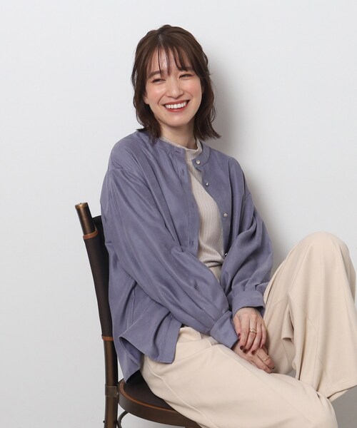 DRESKIP(ドレスキップ)の「◆【前後2WAY】細コーデュロイ バンドカラーブラウス(シャツ/ブラウス・レディース・ブルー/ブラック/ライトベージュ・03/04/02)」の3枚目の写真