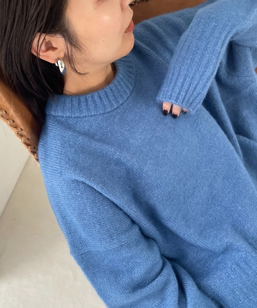 CAPRICIEUX LE'MAGE（カプリシューレマージュ）の「もちふわオーバーニット（ニット/セーター・レディース・チャコールグレー/ブルー/ベージュ/アイボリー・FREE）」の14枚目の写真