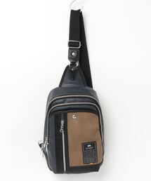 MADDEN EQUIPMENT（メデン イクイップメント）の「PUレザー 大容量ボディバッグ（ボディバッグ/ウエストポーチ）」