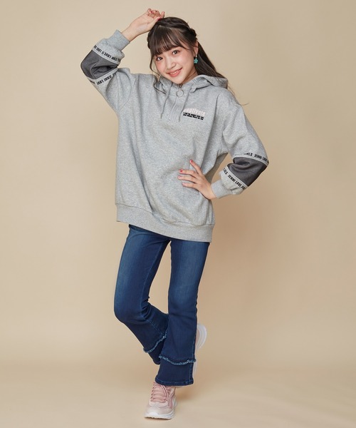 JENNI love（ジェニィラブ）の「裏起毛そでメッシュロング丈パーカー