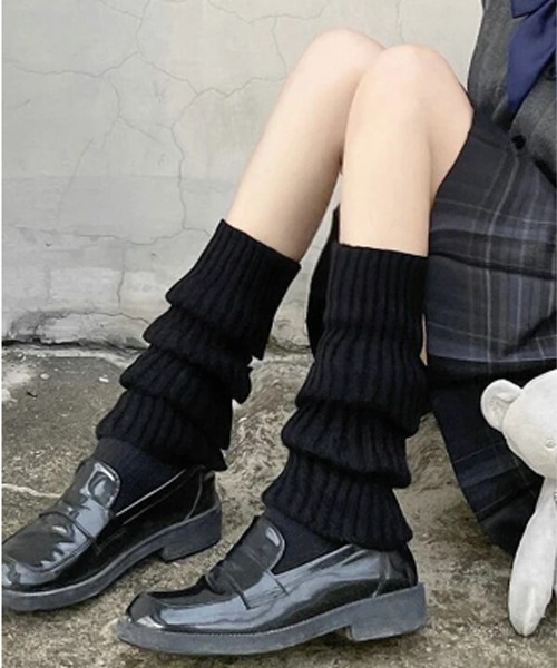 Mayree(メイリー)の「【float】リブニット 無地 レッグウォーマー/レッグカバー【40cm】(レッグウォーマー・レディース・ブラック/グレー/ホワイト/ライトグレー・FREE)」の2枚目の写真