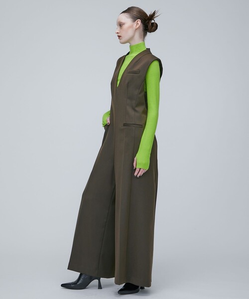 STUDIOUS（ステュディオス）の「【STUDIOUS/ステュディオス】テーラードジャンプスーツ（つなぎ/オールインワン・レディース・ブラック/カーキ・2/1）」の4枚目の写真