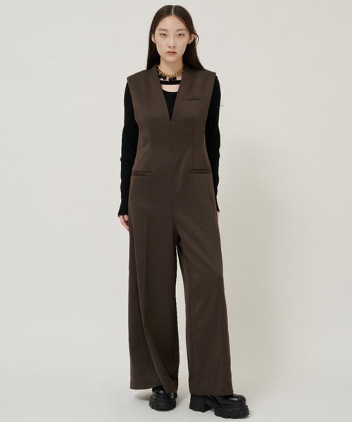 STUDIOUS（ステュディオス）の「【STUDIOUS/ステュディオス】テーラードジャンプスーツ（つなぎ/オールインワン・レディース・ブラック/カーキ・2/1）」の18枚目の写真