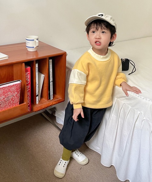 aimoha(アイモハ)の「【aimoha-KIDS-】子供服 切り替えモックネックスウェット(スウェット・キッズ・オレンジ/イエロー・110/90/100/120/80)」の7枚目の写真