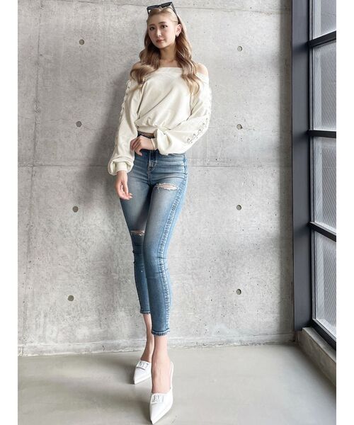 GYDA(ジェイダ)の「アームレースアップスウェットトップス(スウェット・レディース・アイボリー/ラベンダー・FREE)」の19枚目の写真