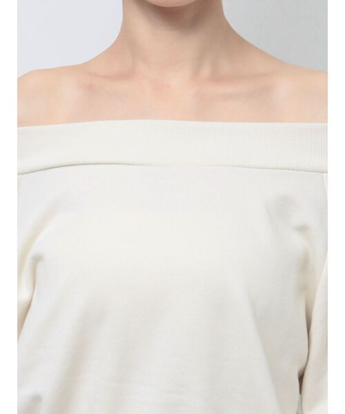 GYDA(ジェイダ)の「アームレースアップスウェットトップス(スウェット・レディース・アイボリー/ラベンダー・FREE)」の8枚目の写真