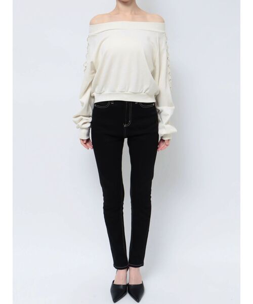 GYDA(ジェイダ)の「アームレースアップスウェットトップス(スウェット・レディース・アイボリー/ラベンダー・FREE)」の11枚目の写真