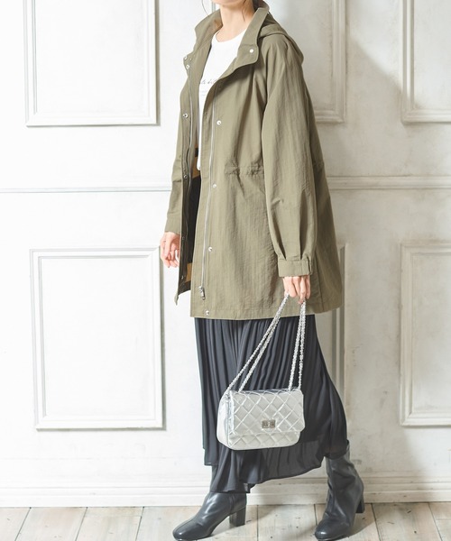 Honeys（ハニーズ）の「撥水加工ハーフ丈ブルゾン（ブルゾン・レディース・カーキ/ブラック/ベージュ/アイボリー・LL/L/M/S）」の10枚目の写真