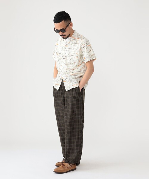 BEAMS PLUS（ビームスプラス）の「BEAMS PLUS / コットン レーヨン プリント ショートスリーブ オープンカラー シャツ（シャツ/ブラウス・メンズ・ホワイト/ミント/ピンク・S/M/L/XL）」の5枚目の写真