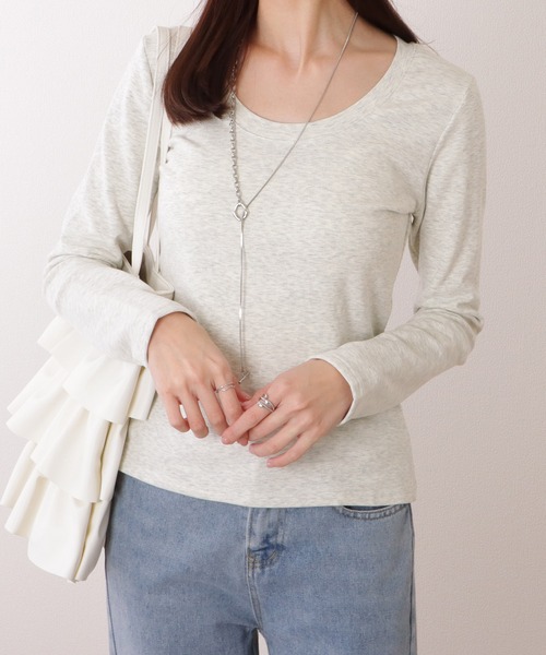 Lace Ladies(レースレディース)の「Uネック ベーシック カラー 長袖 裏起毛 プルオーバー(Tシャツ/カットソー・レディース・グレー/ブラック/ホワイト・M/XL/S)」の3枚目の写真