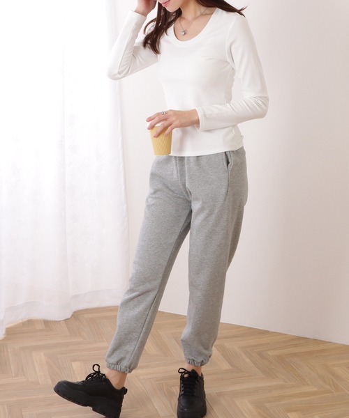 Lace Ladies(レースレディース)の「Uネック ベーシック カラー 長袖 裏起毛 プルオーバー(Tシャツ/カットソー・レディース・グレー/ブラック/ホワイト・M/XL/S)」の17枚目の写真