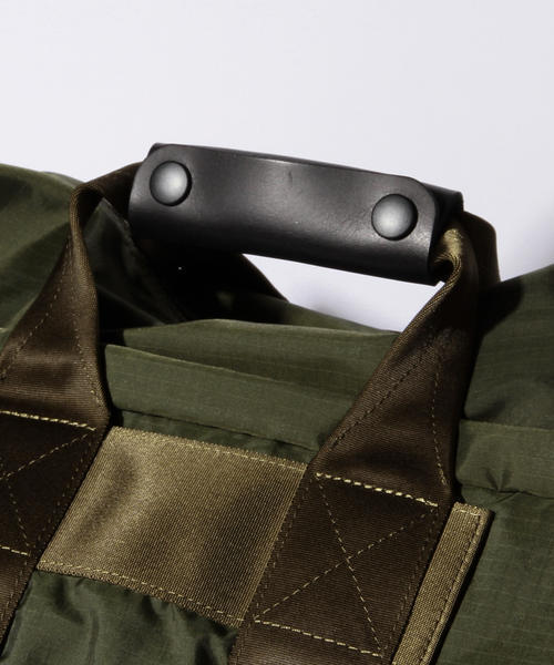 限定品『PORTER✖MONOCLE』ボストンバッグ　付属品あり PORTER（ポーター）の「MONOCLE×PORTER / パッカブル ボストン